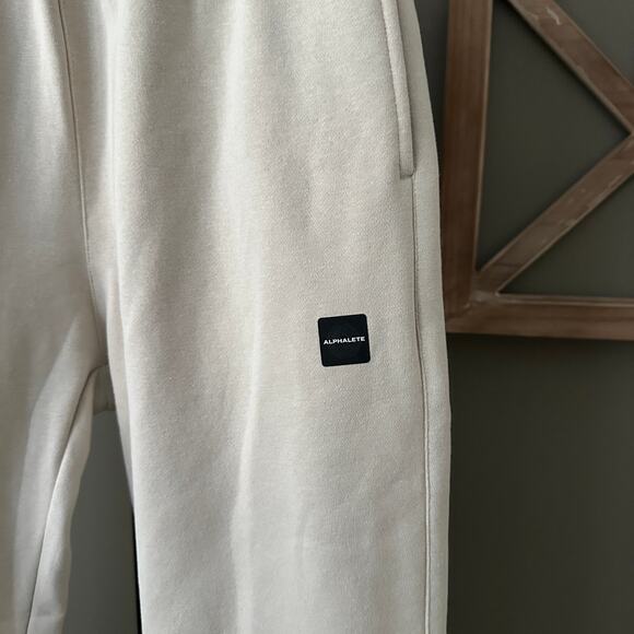 Alphalete Academy Club Joggers Sea Shell Sweatpants Small - Picture 3 of 6